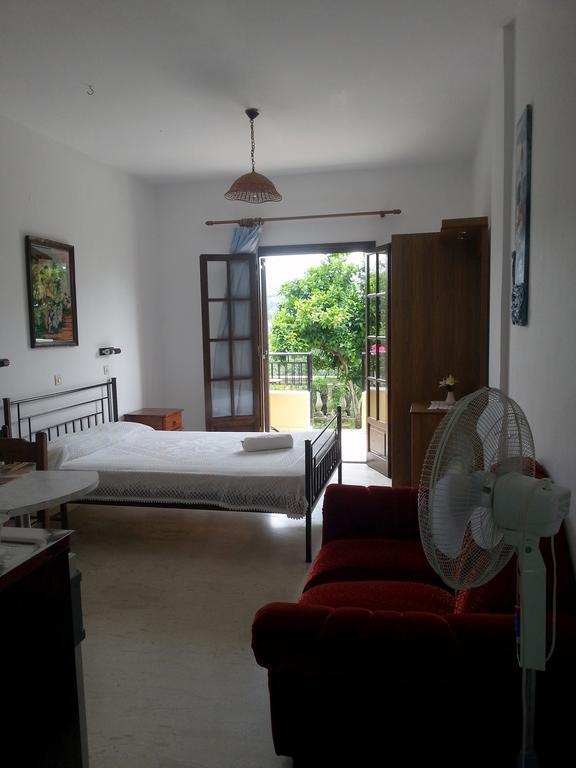 Villa Helen Arillas  Exterior photo